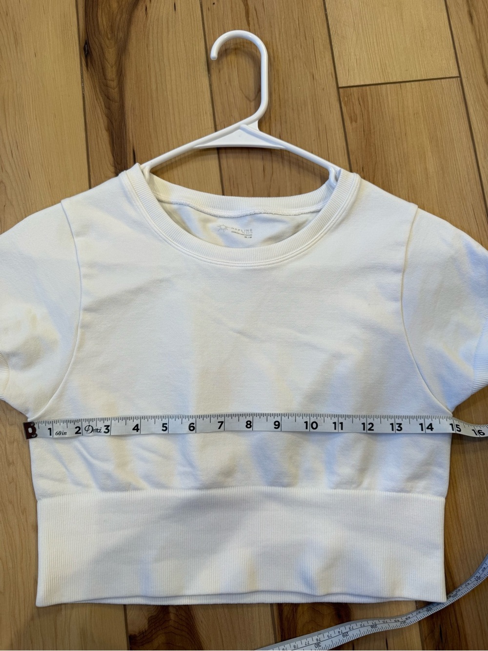 aerie White Cropped Short Sleeve Tee - Picture 4 of 5